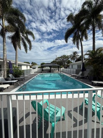 500 SW 7th St 510, Hallandale Beach, FL 33009
