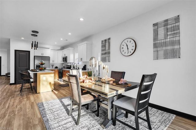 122 E Kelly AVE, Hampton, VA 23663