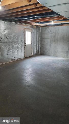 2420 NEWTOWN DRIVE, Harrisburg, PA 17110