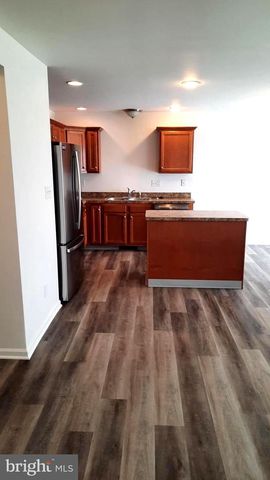 2420 NEWTOWN DRIVE, Harrisburg, PA 17110