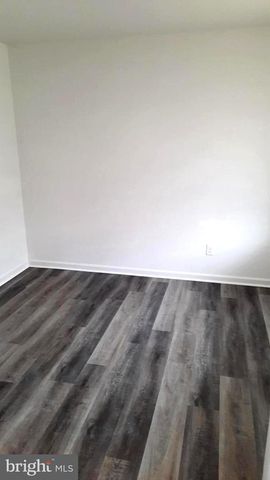 2420 NEWTOWN DRIVE, Harrisburg, PA 17110