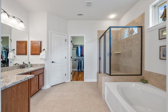 205 Bellagio DR, Lakeway, TX 78734