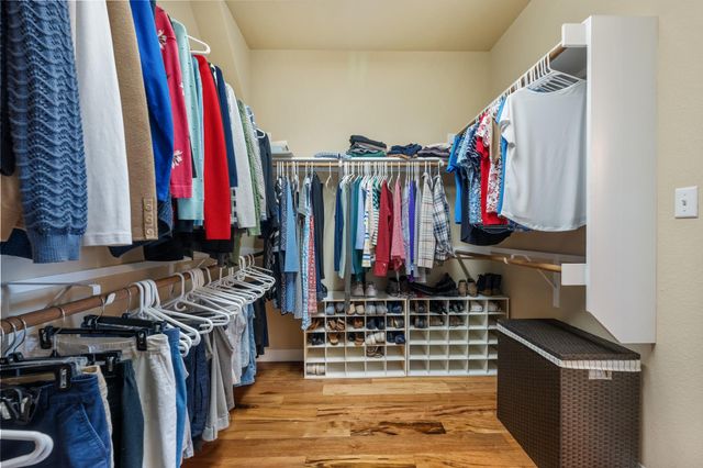 205 Bellagio DR, Lakeway, TX 78734