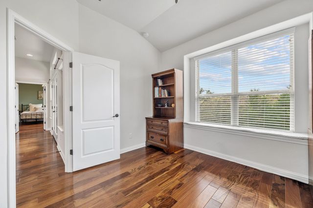 205 Bellagio DR, Lakeway, TX 78734