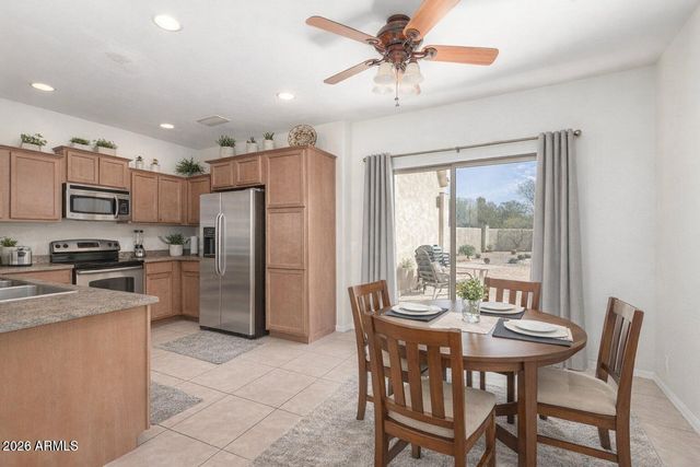 8429 W VERNON Avenue, Phoenix, AZ 85037