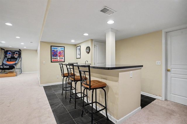 7117 Venice Drive, Portage, MI 49024