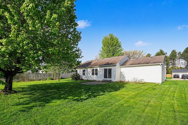 7117 Venice Drive, Portage, MI 49024