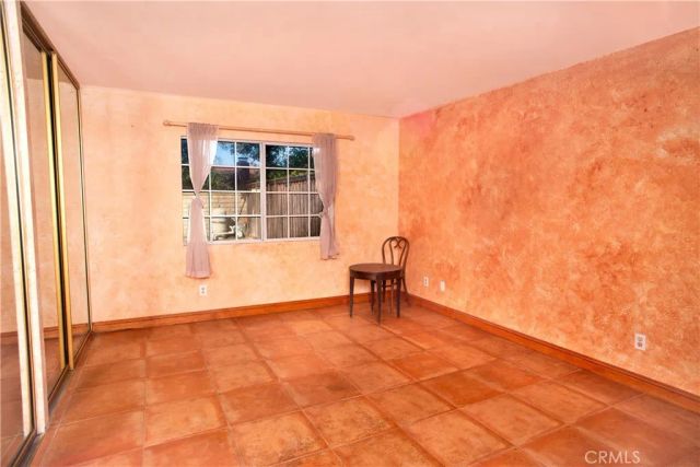 23545 Via Decano, Valencia, CA 91355