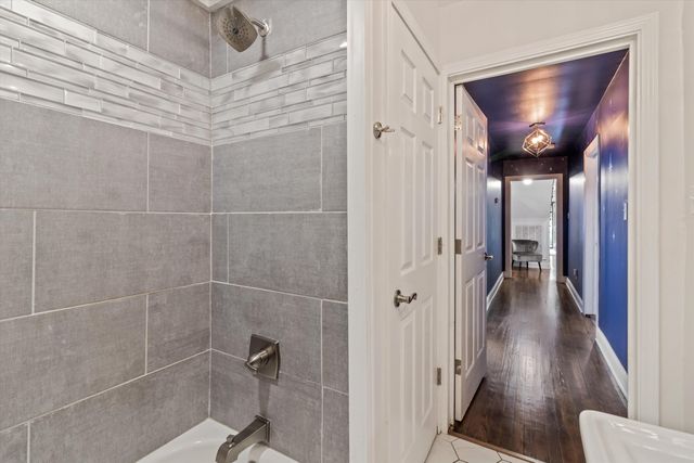 909 S MCLEAN BLVD, Memphis, TN 38114