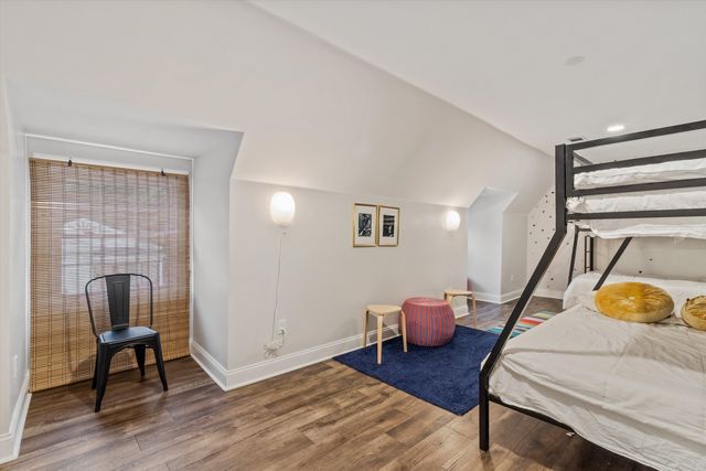 909 S MCLEAN BLVD, Memphis, TN 38114