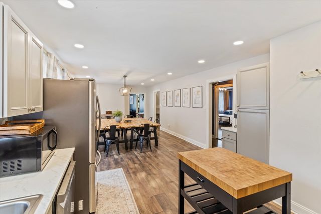 909 S MCLEAN BLVD, Memphis, TN 38114