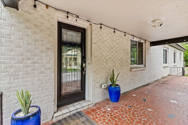 909 S MCLEAN BLVD, Memphis, TN 38114