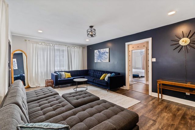 909 S MCLEAN BLVD, Memphis, TN 38114