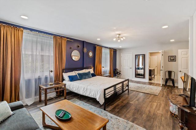 909 S MCLEAN BLVD, Memphis, TN 38114