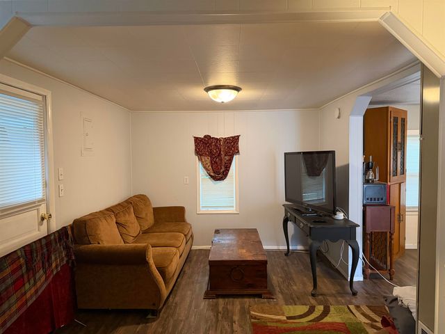 405 S Maxwell Street, Pleasant, MI 48858