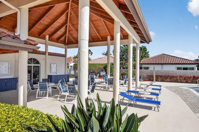 23045 Via Stel, Boca Raton, FL 33433