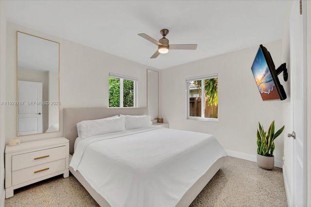 101 NE 46th Ct, Oakland Park, FL 33334