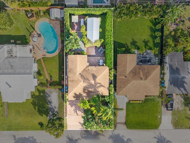 101 NE 46th Ct, Oakland Park, FL 33334