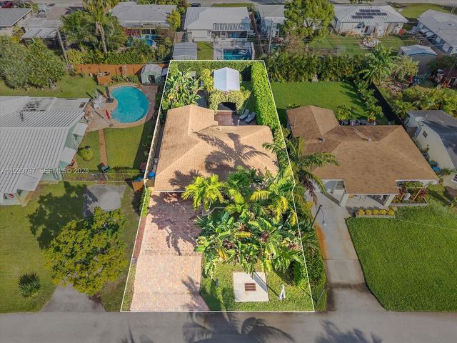 101 NE 46th Ct, Oakland Park, FL 33334