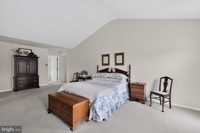 417 FOREST LN, North Wales, PA 19454