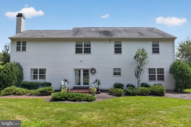 417 FOREST LN, North Wales, PA 19454