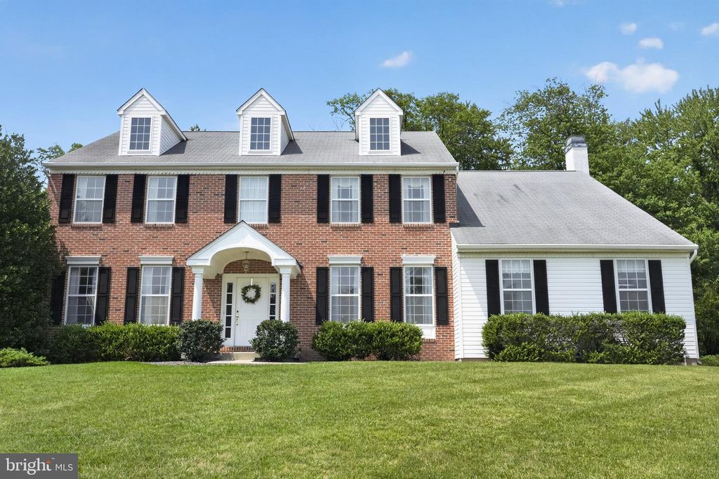 417 FOREST LN, North Wales, PA 19454