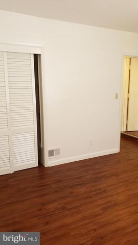6916 CHURCHILL RD, Mclean, VA 22101