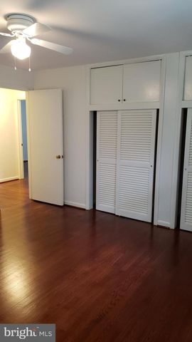 6916 CHURCHILL RD, Mclean, VA 22101