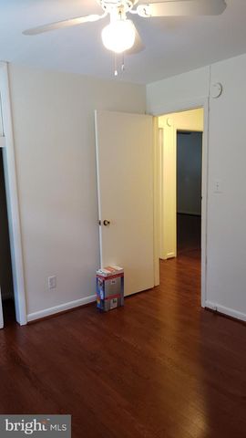 6916 CHURCHILL RD, Mclean, VA 22101