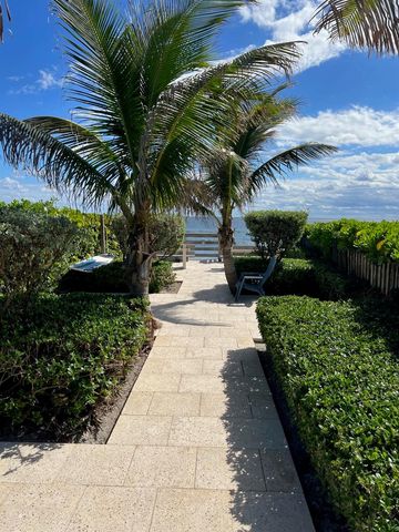 255 EL PUEBLO Way, Palm Beach, FL 33480