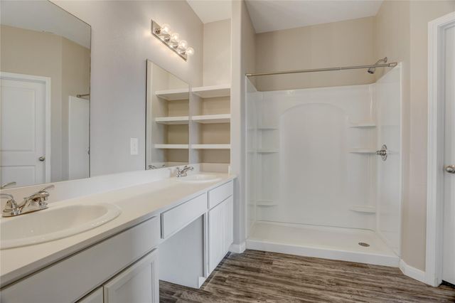 64 Road 51024, Cleveland, TX 77327