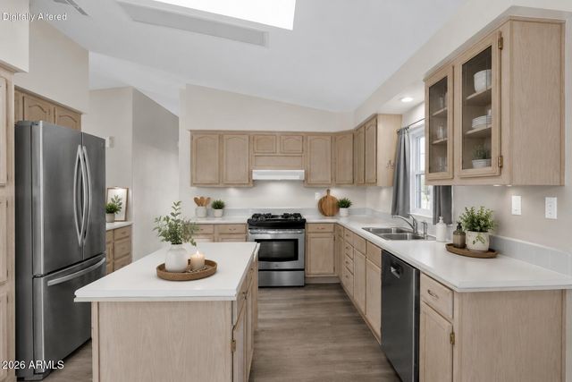 2923 E TONTO Lane, Phoenix, AZ 85050