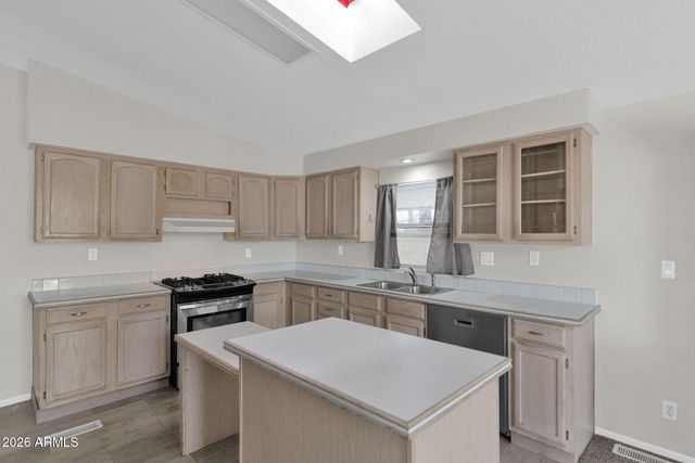 2923 E TONTO Lane, Phoenix, AZ 85050
