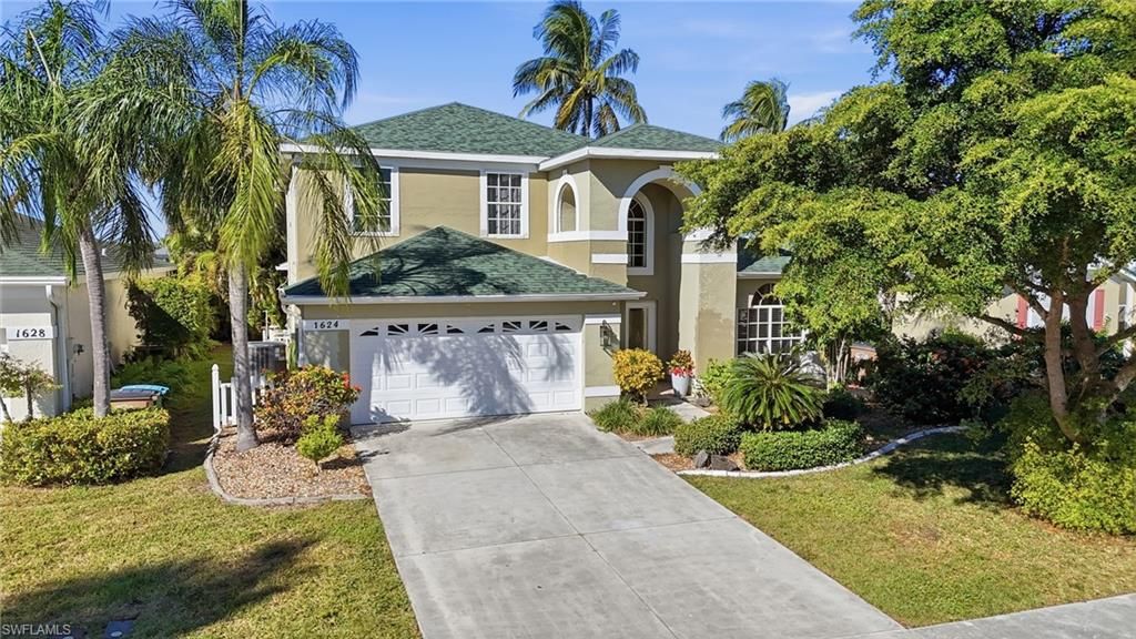 1624 Emerald Cove DR, CAPE CORAL, FL 33991 — photo 2