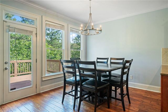 16 Creekview SE Drive, Cartersville, GA 30120