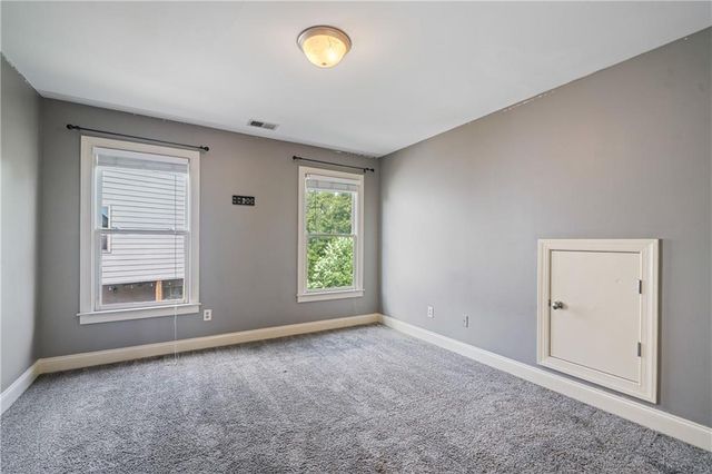 16 Creekview SE Drive, Cartersville, GA 30120