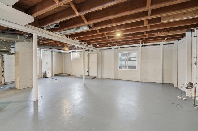 1103 13TH AVENUE, Green Bay, WI 54304