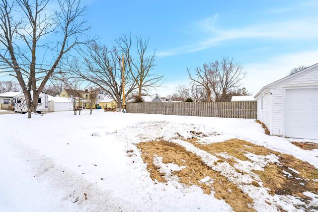 1103 13TH AVENUE, Green Bay, WI 54304