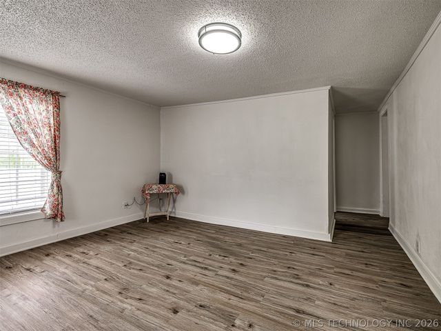 2621 N Rockford Avenue, Tulsa, OK 74106