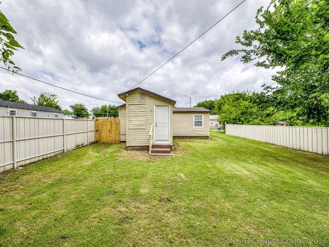 2621 N Rockford Avenue, Tulsa, OK 74106