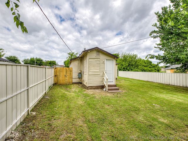 2621 N Rockford Avenue, Tulsa, OK 74106