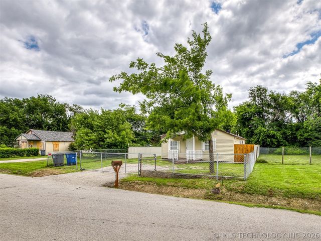 2621 N Rockford Avenue, Tulsa, OK 74106