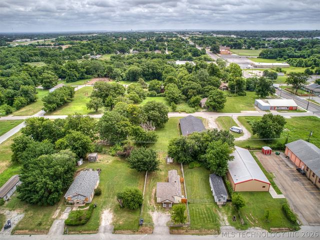 2621 N Rockford Avenue, Tulsa, OK 74106