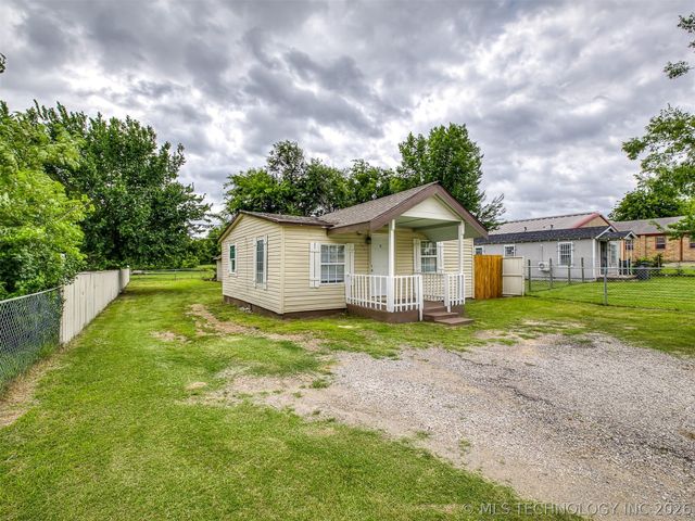 2621 N Rockford Avenue, Tulsa, OK 74106