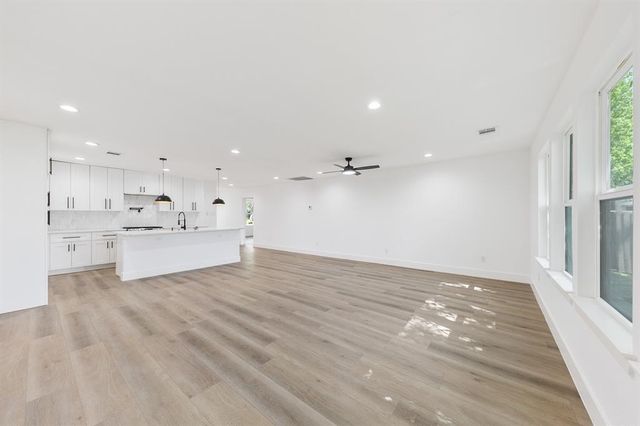 5338 Pease Street, Houston, TX 77023