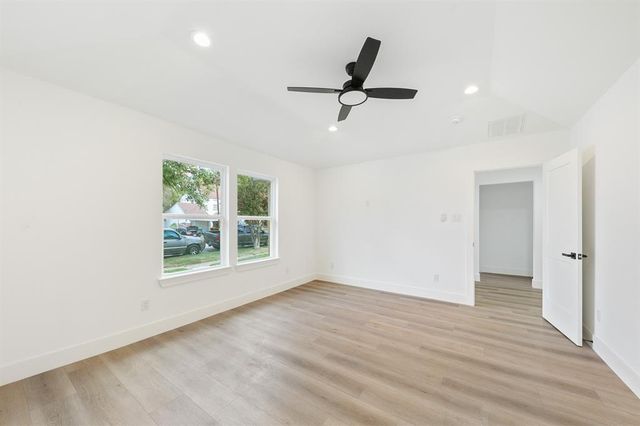 5338 Pease Street, Houston, TX 77023
