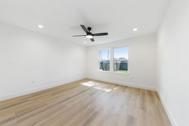 5338 Pease Street, Houston, TX 77023
