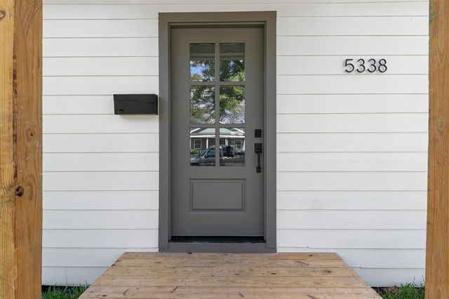 5338 Pease Street, Houston, TX 77023
