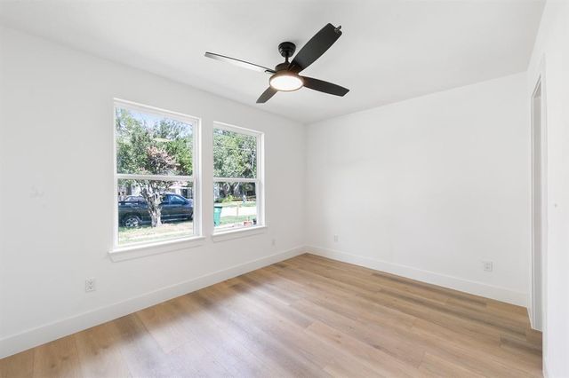 5338 Pease Street, Houston, TX 77023