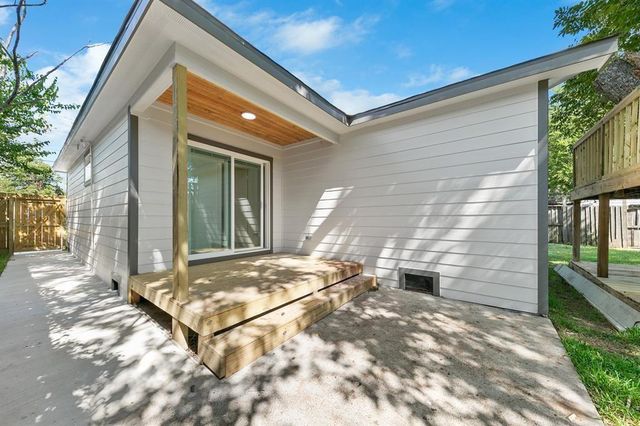 5338 Pease Street, Houston, TX 77023